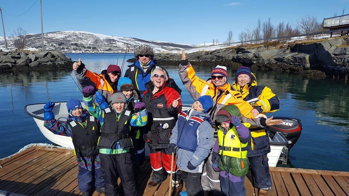 Vikran Vacation: Sea Fishing And Northern Lights Buitenkant foto